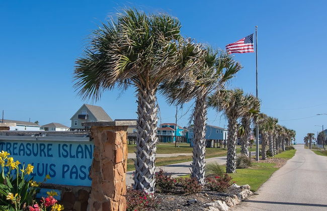 Gulf Adventures and Beachfront Relaxation Awaits - Foto 46