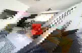 Foto 1 - Garden Studio With Yard Space Near Mall & Airport