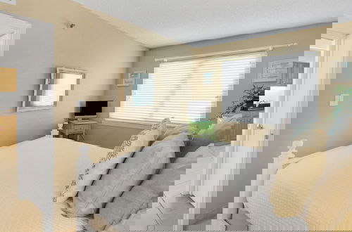 Photo 31 - Beachcrest