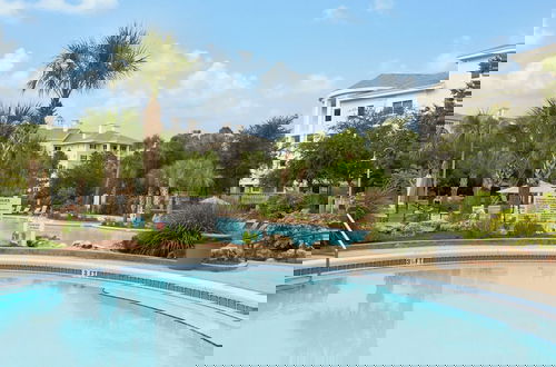 Foto 23 - Steps From Baytowne Wharf With Pool & Private Beach Access