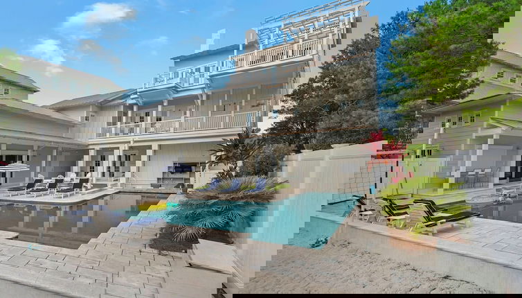 Foto 1 - Stunning Luxury Beach Home: Gulf Views, Large Private Pool, Free Beach Setup!