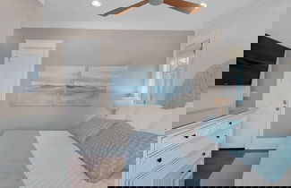 Foto 2 - Stunning Luxury Beach Home: Gulf Views, Large Private Pool, Free Beach Setup!