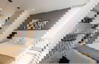 Photo 2 - w Splendid Loft in Santa Ana