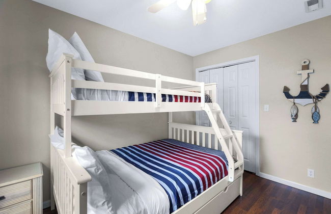 Family Lakefront Oasis Picture Perfect Retreat! - Foto 5