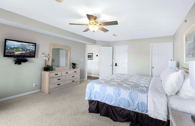 Family Lakefront Oasis Picture Perfect Retreat! - Foto 4