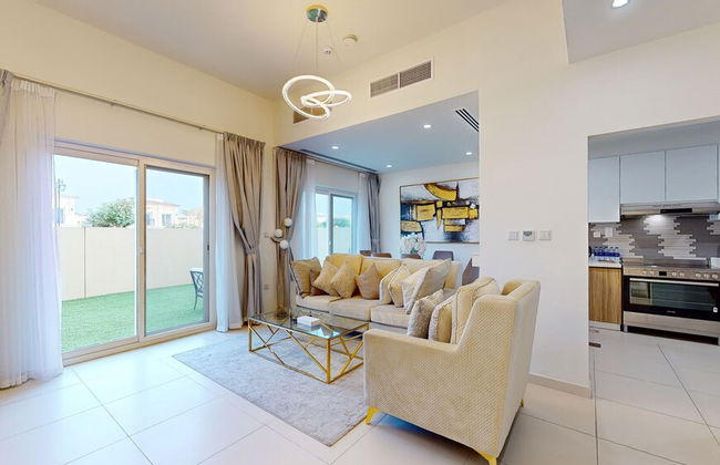 Primestay -3br Villa With Private Garden - Photo 18