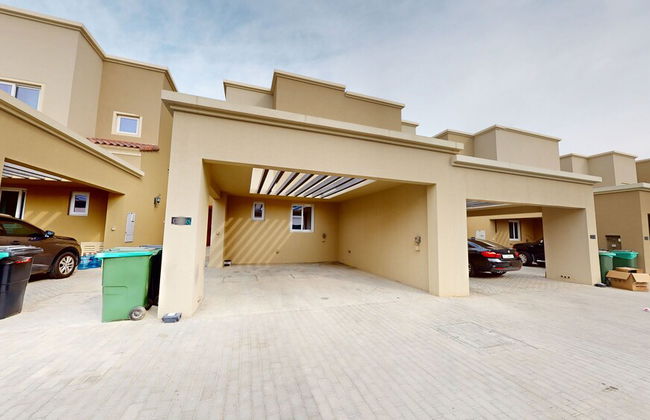 Primestay -3br Villa With Private Garden - Photo 19