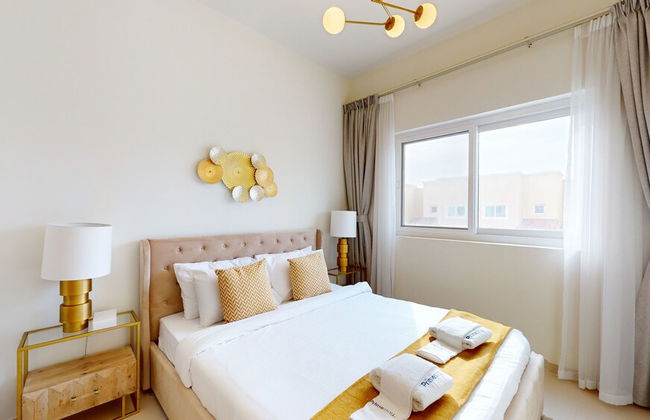 Primestay -3br Villa With Private Garden - Photo 3