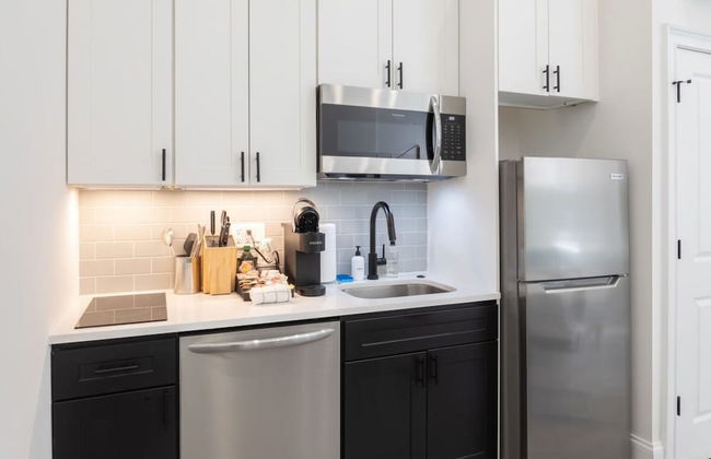 Sosuite 1BR Apt w W/d, Desk Alcove - Foto 32