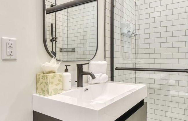 Sosuite 1BR Apt w W/d, Desk Alcove - Foto 21