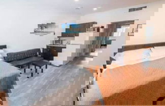 Foto 1 - Hallandale Studio in Hallandale Beach