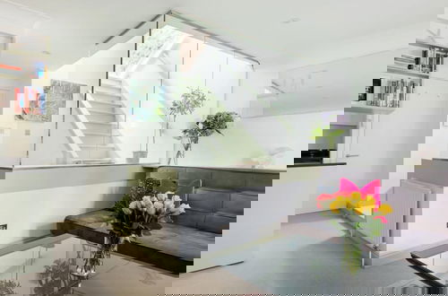 Foto 2 - Stylish Apartment With Private Rooftop in Covent Garden