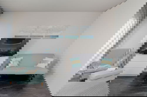 Foto 2 - Two-level Apartment by Renters