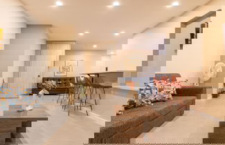 Photo 1 - LOFT 10