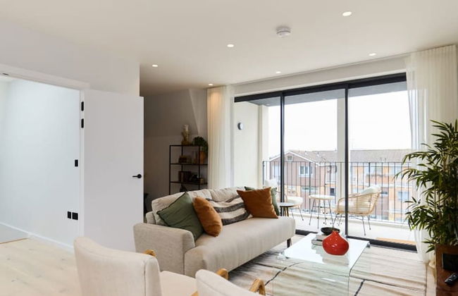 The Brondesbury Hideaway - Stylish 3bdr Flat With Balcony Parking - Foto 15