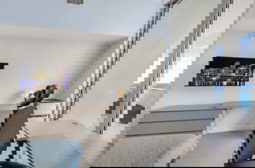 Photo 19 - Luxury Penthouse! 4 BDR With Resort Amenities