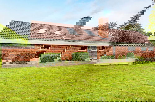 Photo 1 - 5 Person Holiday Home in Borkop-by Traum