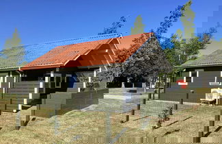 Foto 1 - 4 Person Holiday Home in Hovborg