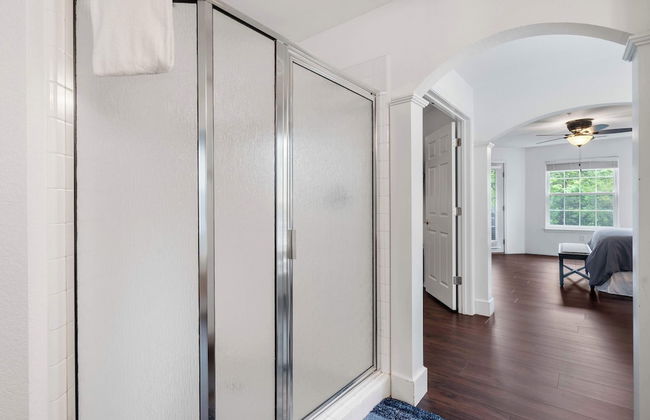 Lake Hideaway Waterfront Condo w/ Resort Perks! - Foto 27