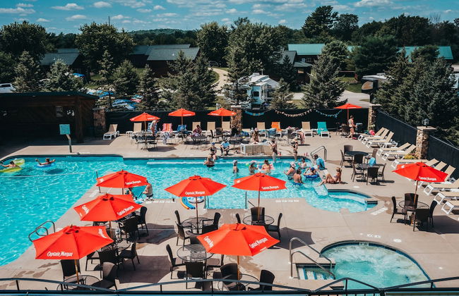 Edge-O-Dells Resort - 21 and Older - Foto 50