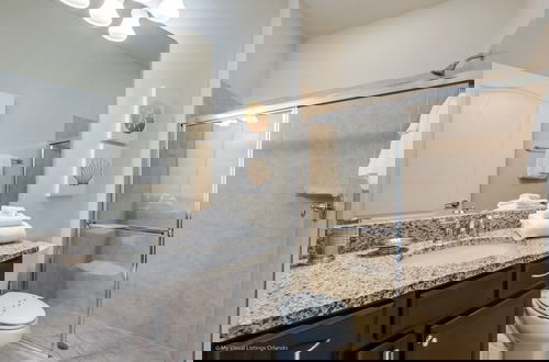 Foto 47 - 8 Bed Windsor At Westside Resort! 8 Bedroom Villa by RedAwning