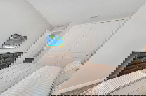 Foto 19 - 10 Bed Home Movie Theater Room, Pool, Spa Games 10 Bedroom Villa by RedAwning