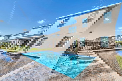 Foto 53 - 10 Bed Home Movie Theater Room, Pool, Spa Games 10 Bedroom Villa by RedAwning