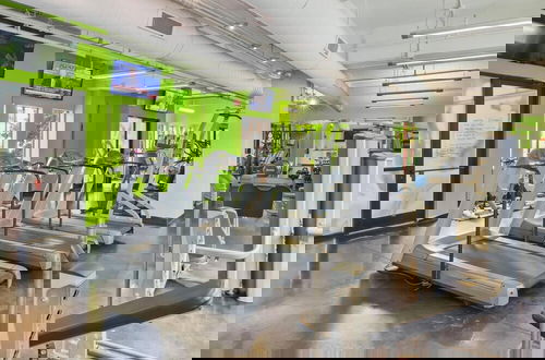 Foto 26 - ASK FOR Discount-10 Min Walk to Epicentre Wifi