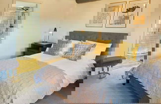 Foto 2 - Host Stay The Coach House