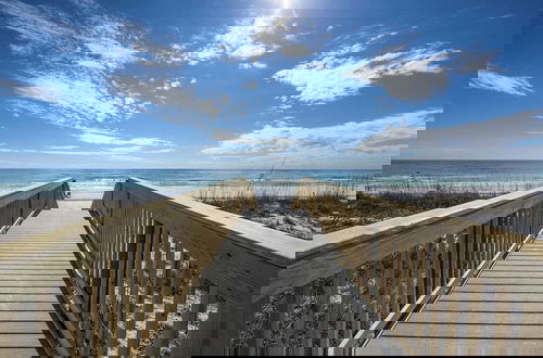 Photo 27 - Gulf-front in Destin! Community Pool, Minutes to Beach