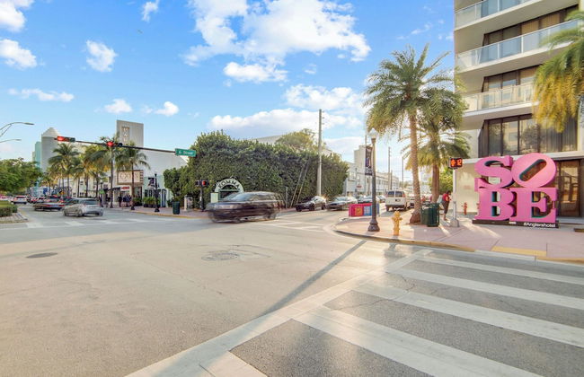 Cozy South Beach 1BR Apt Near Beach and Ocean Drive - Foto 16