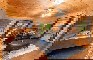 Foto 2 - Legend Crest Lodge