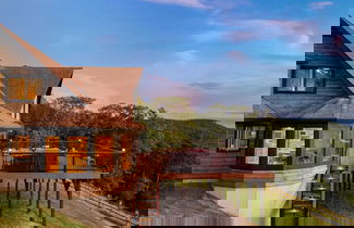 Photo 1 - Chester by Avantstay Amazing Views, Secluded Home, A True City Escape!