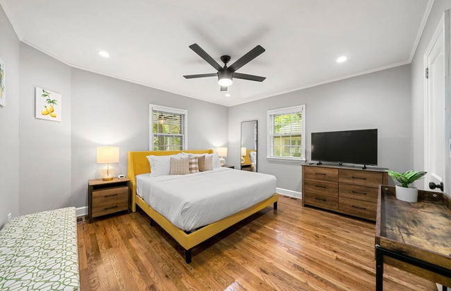 Serene 3BR Home in Historic Downtown Norcross - Photo 12