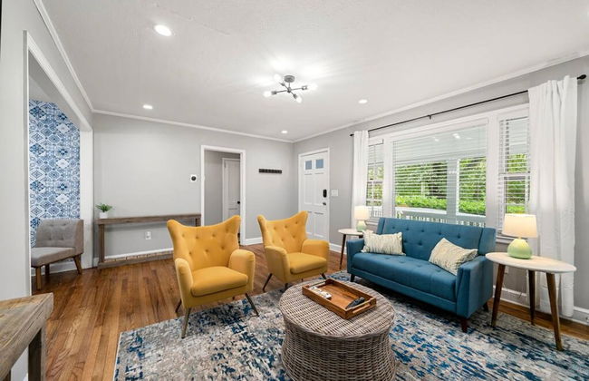 Serene 3BR Home in Historic Downtown Norcross - Photo 9