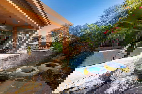 Photo 34 - Sandflower by Avantstay Oasis w/ Pool + Golf!