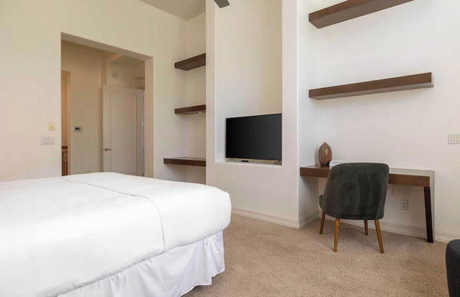 Sandflower by Avantstay Oasis w/ Pool + Golf! - Foto 28