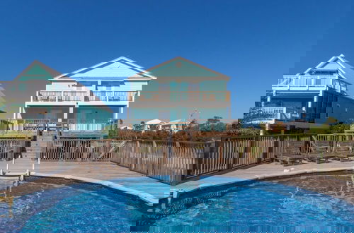 Foto 1 - The Herron with Pool