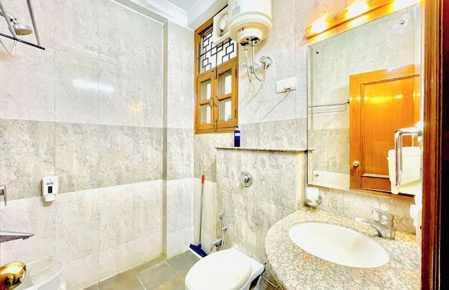 BedChambers Serviced Apartments -Artemis - Photo 16