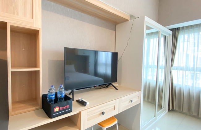 Restful And Functional Studio Apartment At Springlake Summarecon Bekasi - Photo 7