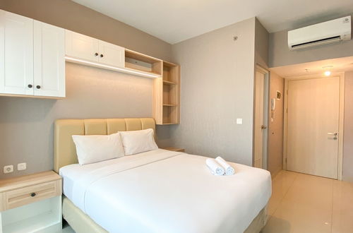 Photo 1 - Restful And Functional Studio Apartment At Springlake Summarecon Bekasi