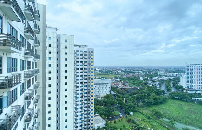 Restful And Functional Studio Apartment At Springlake Summarecon Bekasi - Photo 18