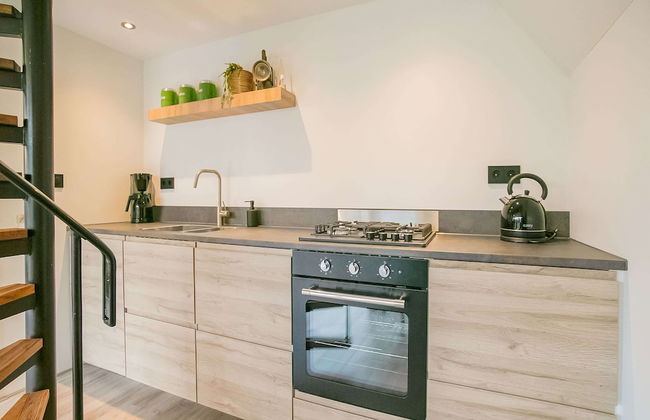 Peaceful Holiday Home in Tuitjenhorn - Foto 10