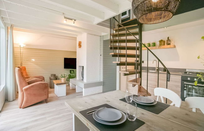 Peaceful Holiday Home in Tuitjenhorn - Foto 15