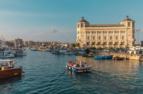 Photo 22 - Casa Darsena With Sea View Balcony by Wonderful Italy