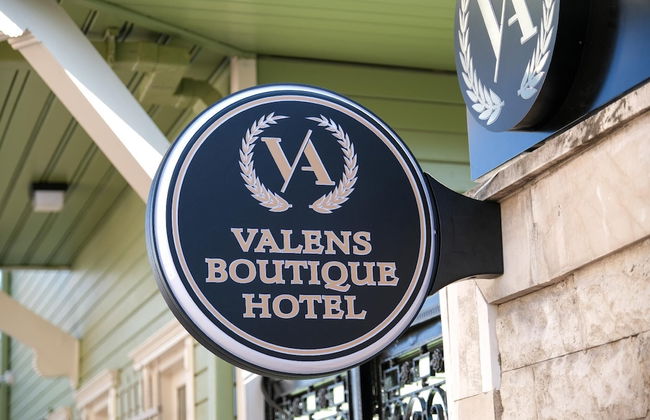 Valens Boutique Hotel - Photo 38