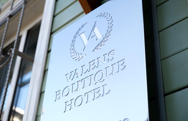 Valens Boutique Hotel - Photo 39