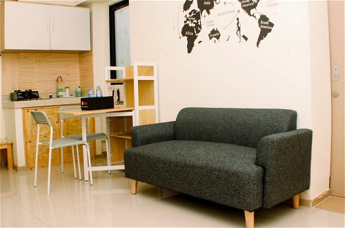 Foto 18 - Modern Look And Comfortable 2Br At 26Th Floor Meikarta Apartment