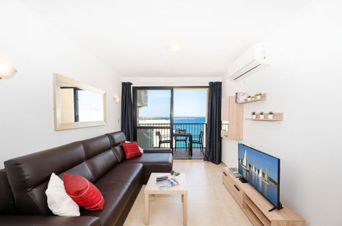 Photo 22 - Sea Bliss Penthouse with two terraces enjoying side seaviews by Gatewaysmalta