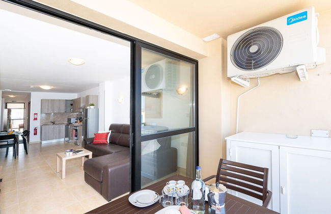 Sea Bliss Penthouse with two terraces enjoying side seaviews by Gatewaysmalta - Foto 11